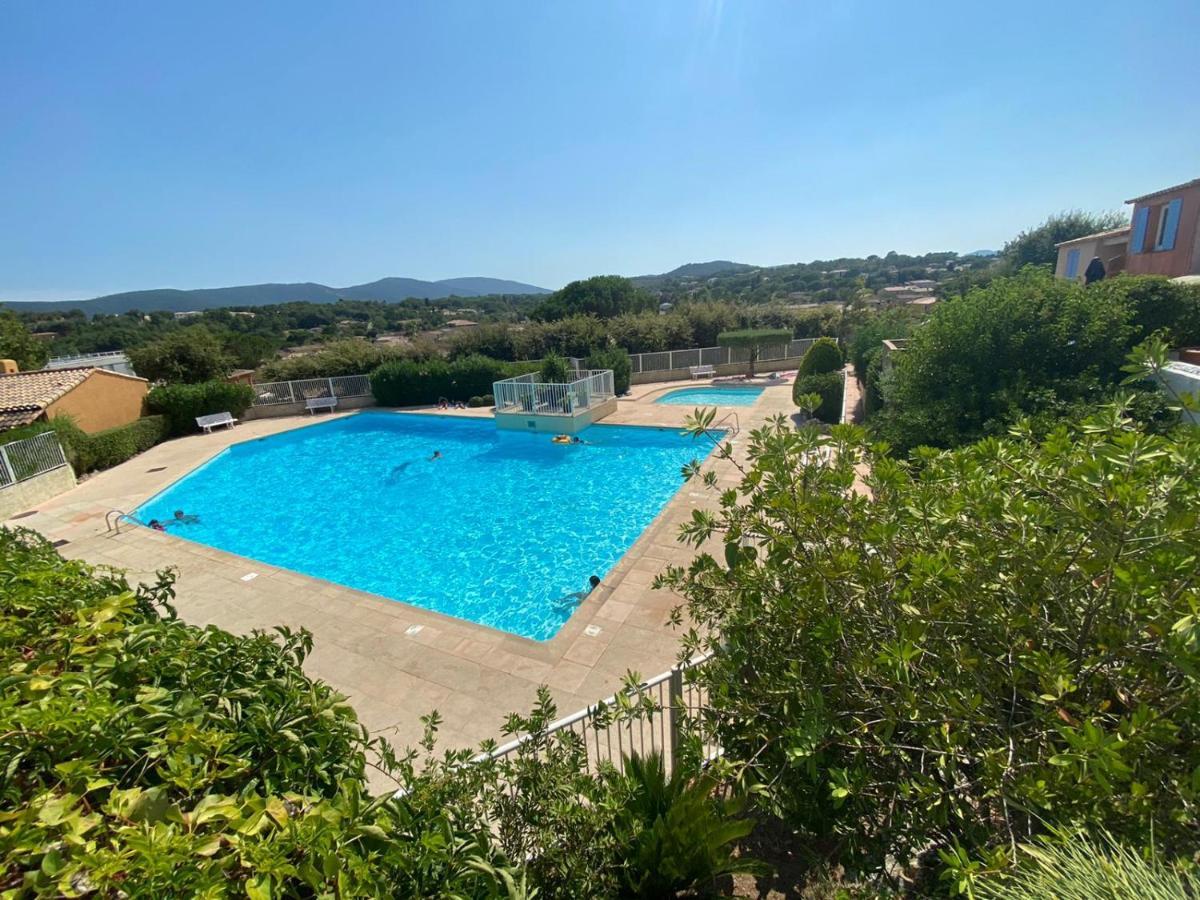 Mazet Dans Residence Avec Piscine Au Coeur Du Golfe De Saint-Tropez Cogolin Luaran gambar