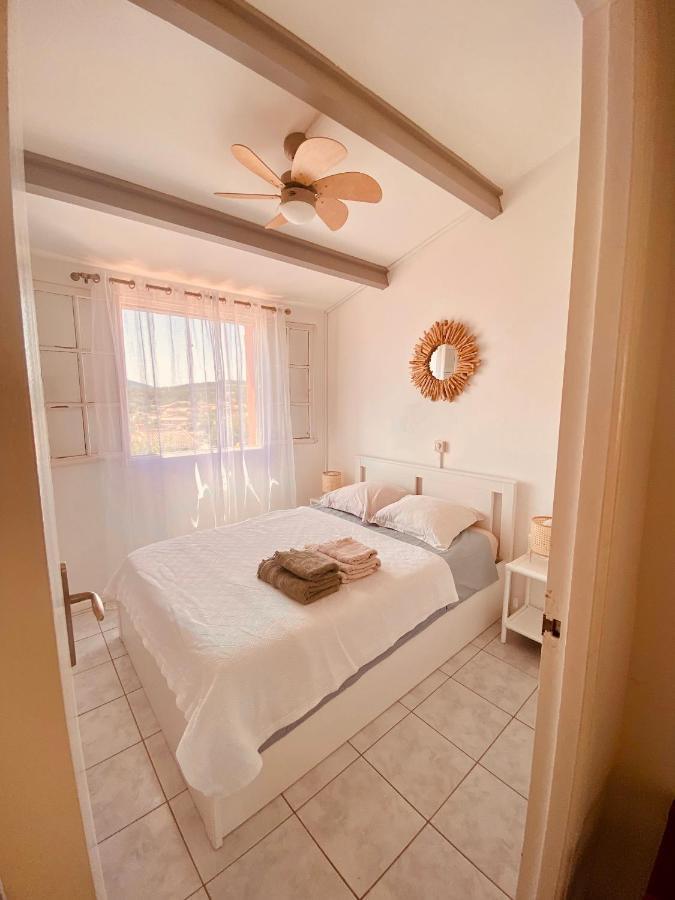 Mazet Dans Residence Avec Piscine Au Coeur Du Golfe De Saint-Tropez Cogolin Luaran gambar