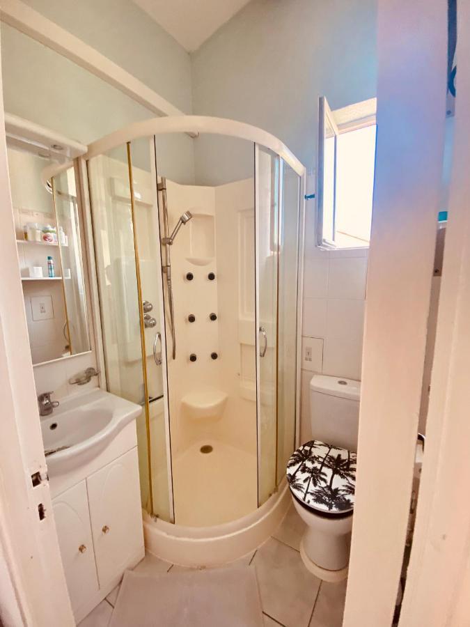 Mazet Dans Residence Avec Piscine Au Coeur Du Golfe De Saint-Tropez Cogolin Luaran gambar